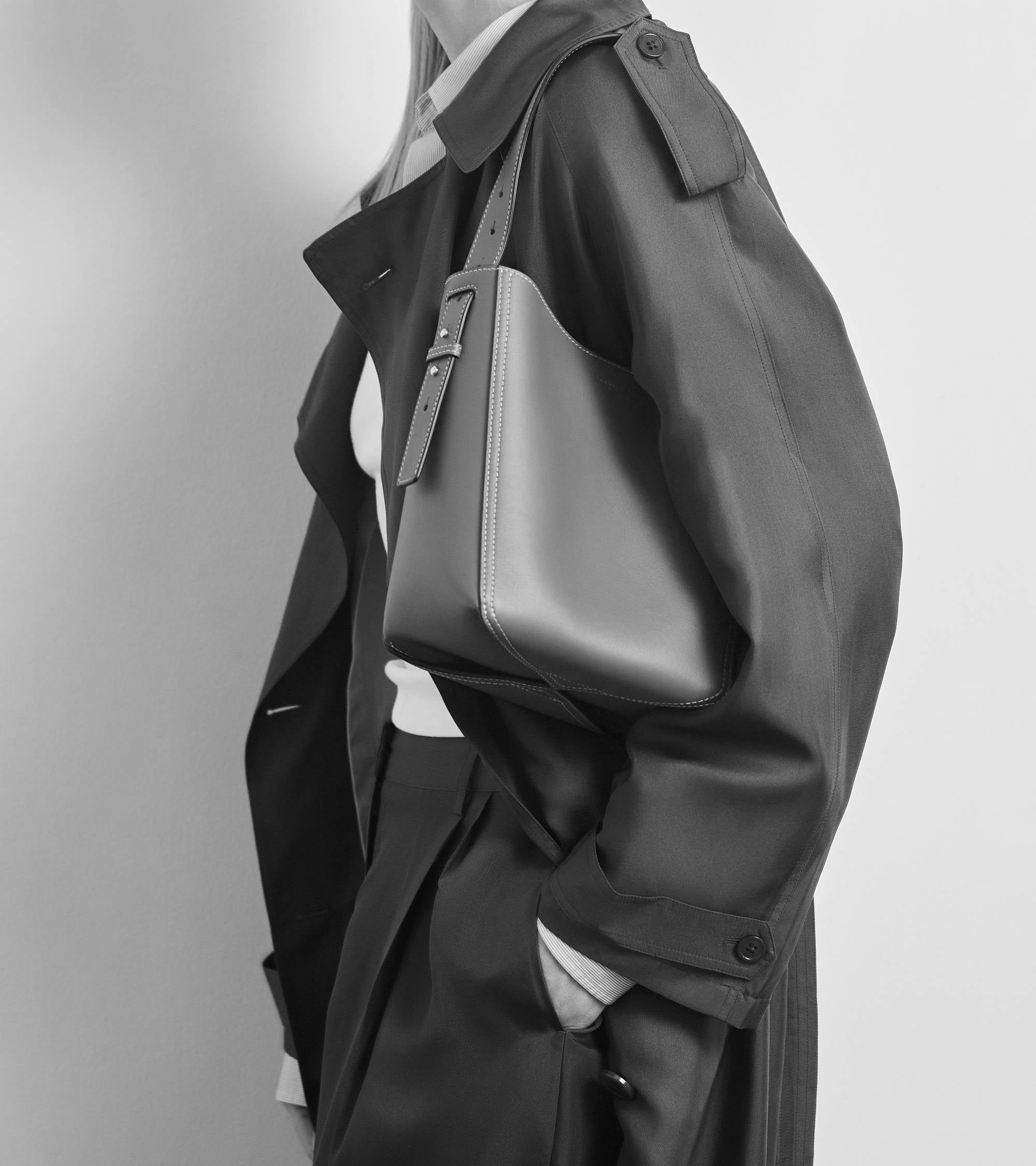 Bolso hobo pequeño modelo Céleste de piel lisa