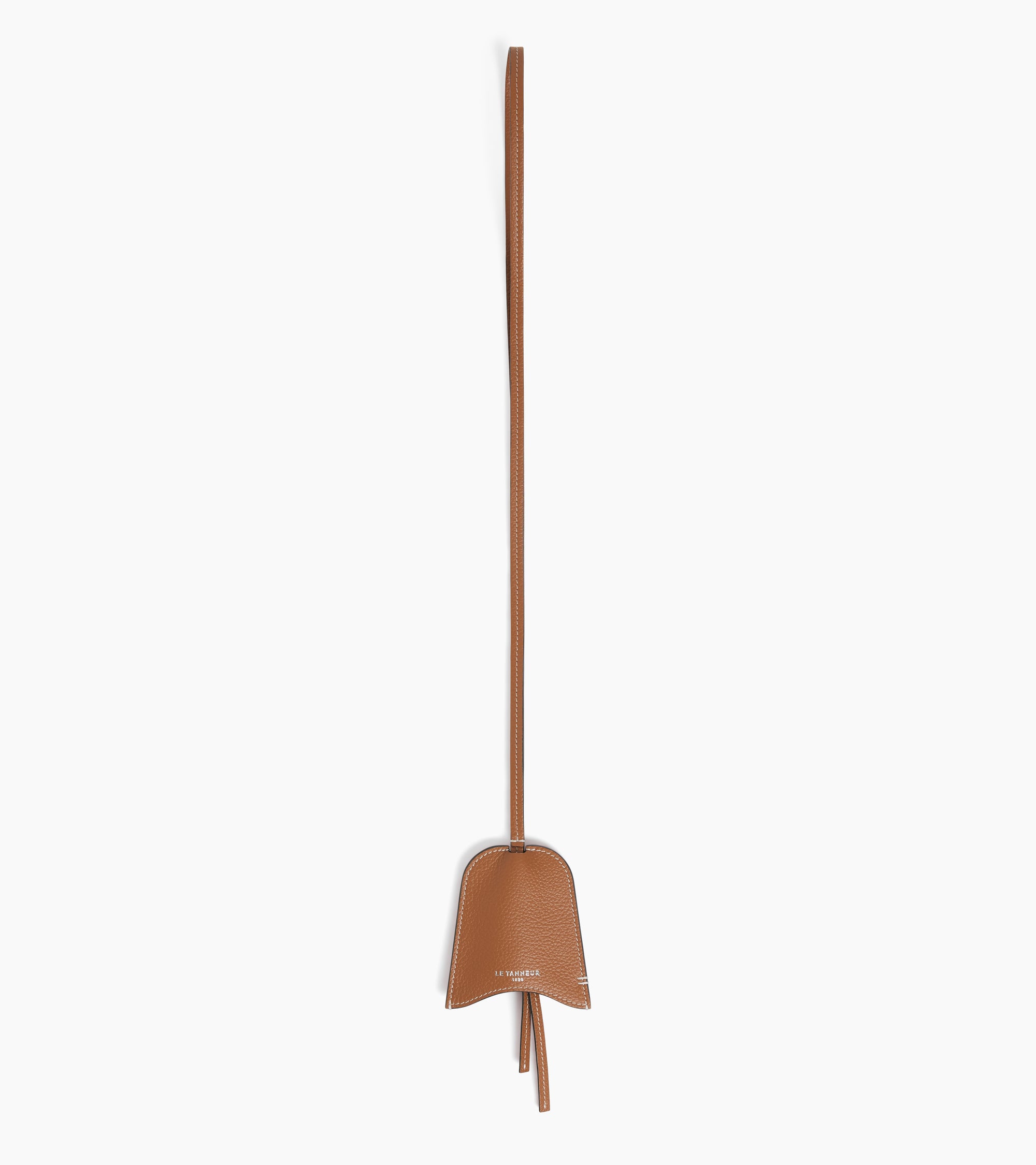 Key charm case in grained leather