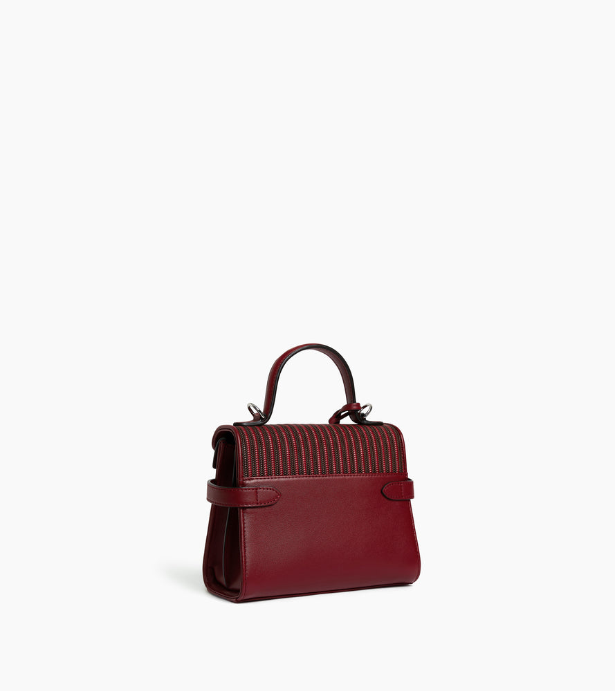 Pequeño bolso Emilie de doble solapa en cuero trenzado