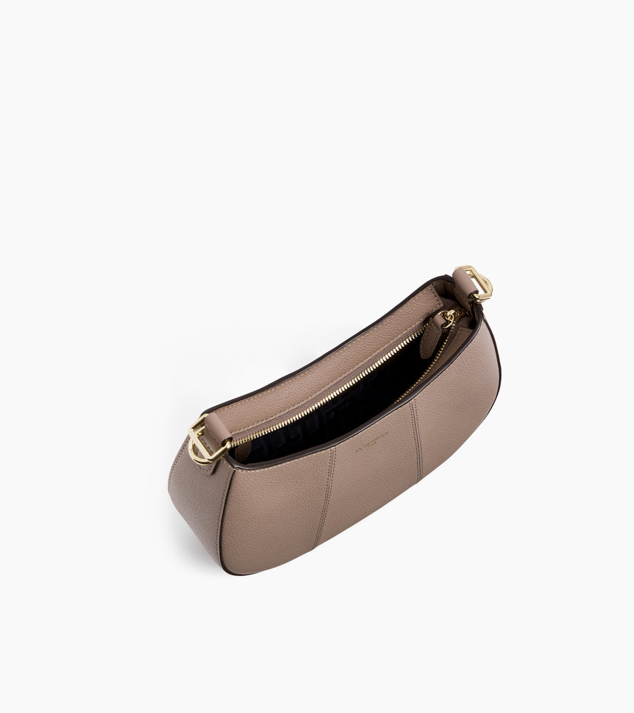 Kleine Halbmondtasche Juliette aus genarbtem Leder