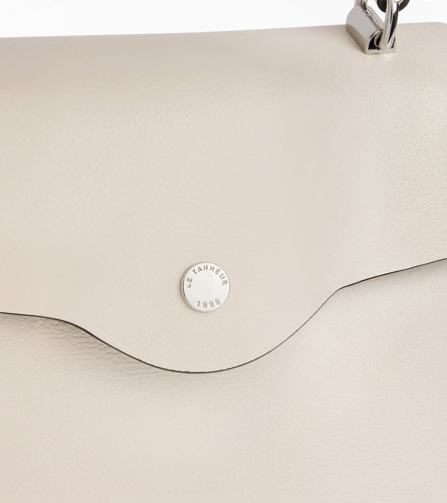 Petit sac à main Sans Couture en cuir grain chèvre